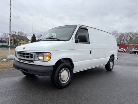 2000 Ford E-150 for sale at Meredith Motors in Ballston Spa NY
