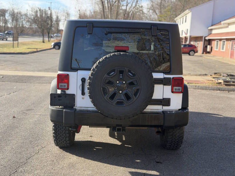 2017 Jeep Wrangler Willys Wheeler W