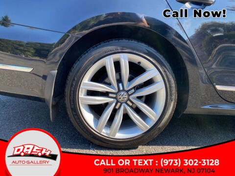 2017 Volkswagen Passat 1.8T SEL Premium