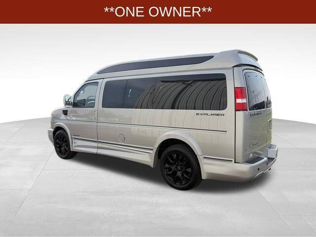 2023 Chevrolet Express 2500