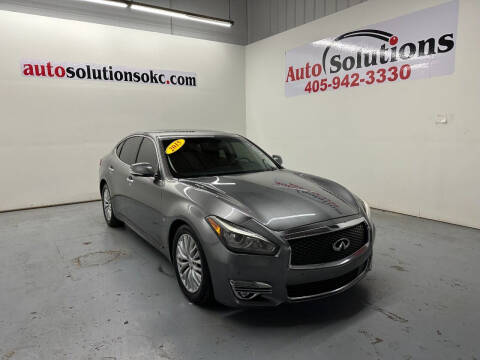 2015 Infiniti Q70 for sale at Auto Solutions in Warr Acres OK