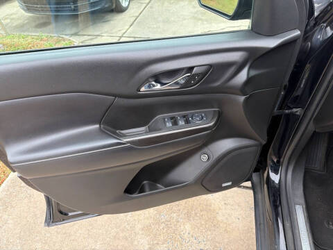 2017 GMC Acadia SLT-1