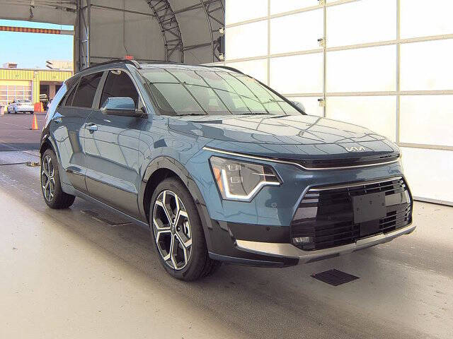 2025 Kia Niro SX Touring