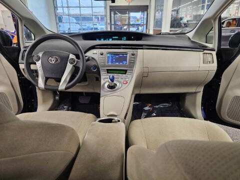 2014 Toyota Prius Two