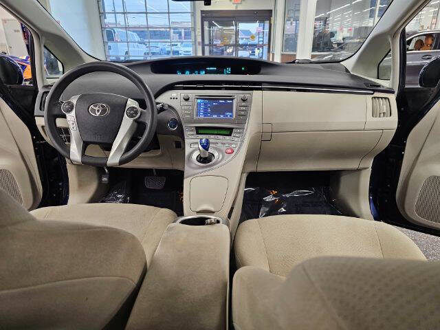 2014 Toyota Prius Two