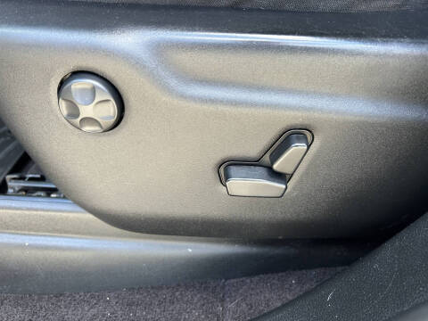 2019 Jeep Grand Cherokee Laredo E