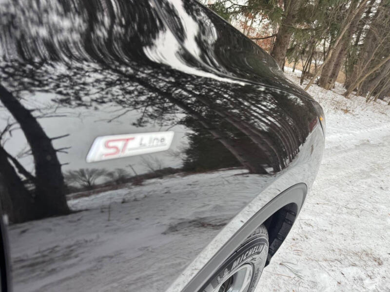 2025 Ford Escape ST-Line Select