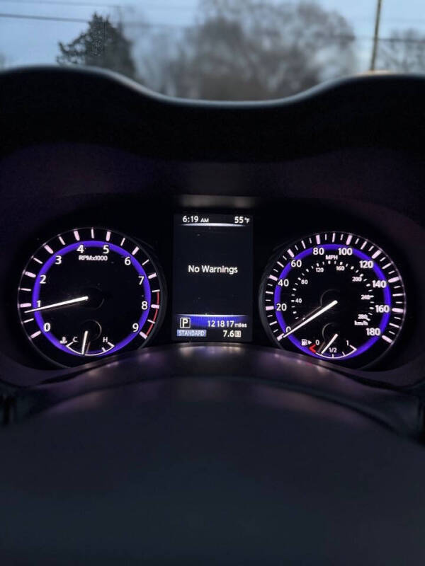 2015 Infiniti Q50 Sport