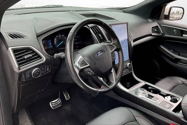 2022 Ford Edge ST-Line