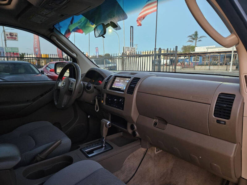 2006 Nissan Frontier SE