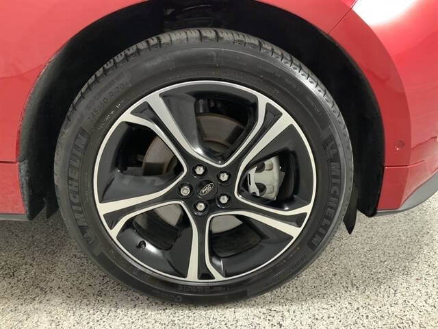 2020 Ford Edge ST