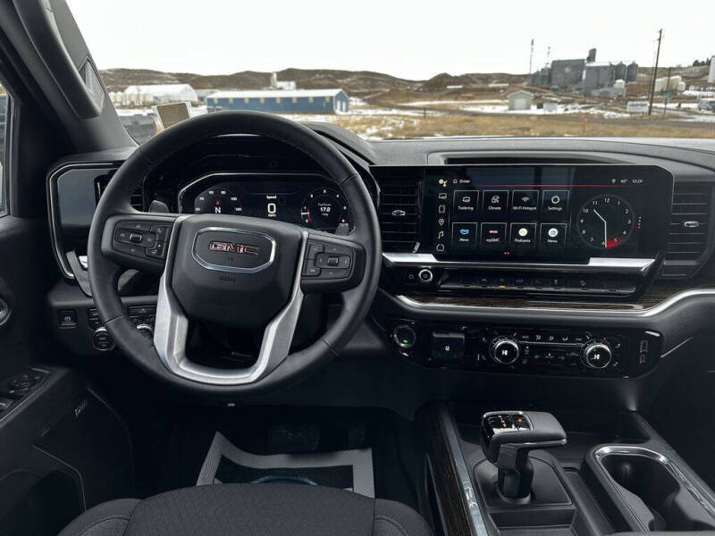 2025 GMC Sierra 1500