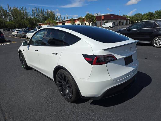Used 2022 Tesla Model Y Performance with VIN 7SAYGDEF8NF545863 for sale in Skokie, IL
