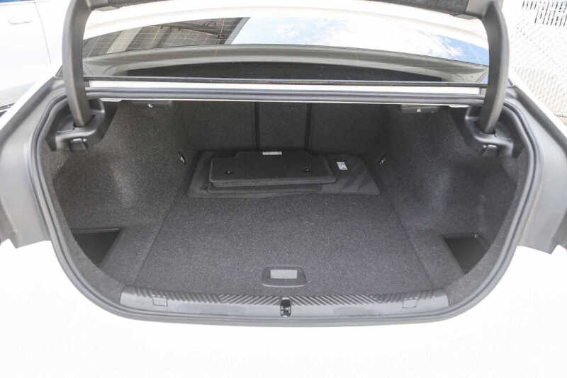 2024 BMW i5 eDrive40