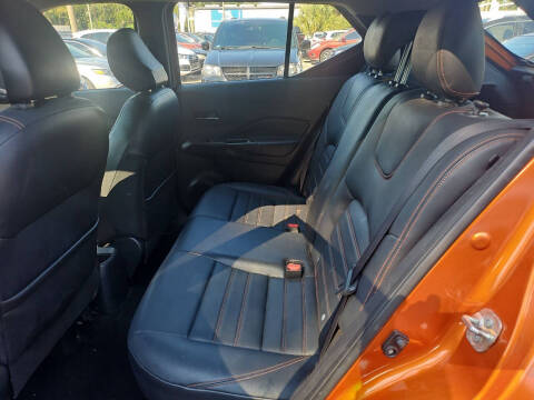 2019 Nissan Kicks SR