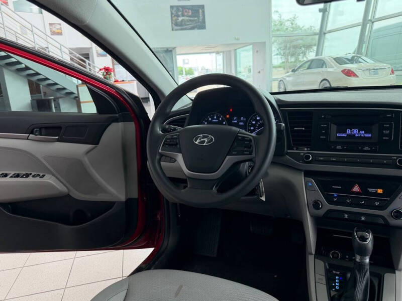 2017 Hyundai Elantra
