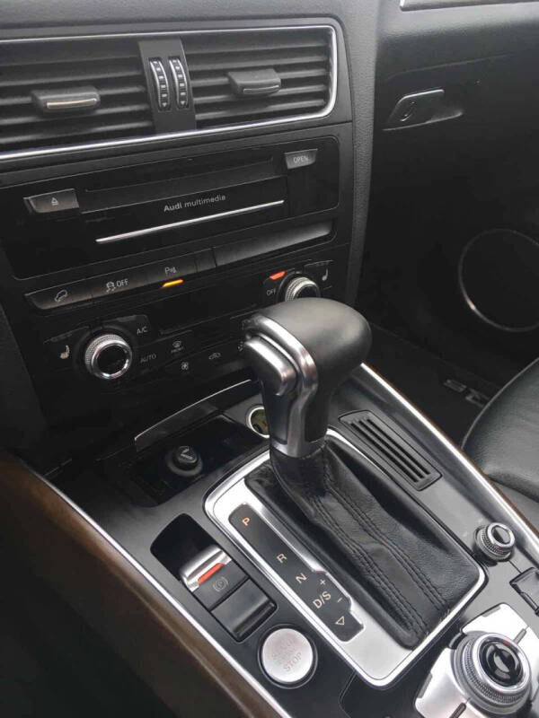 2015 Audi Q5 2.0T quattro Premium Plus