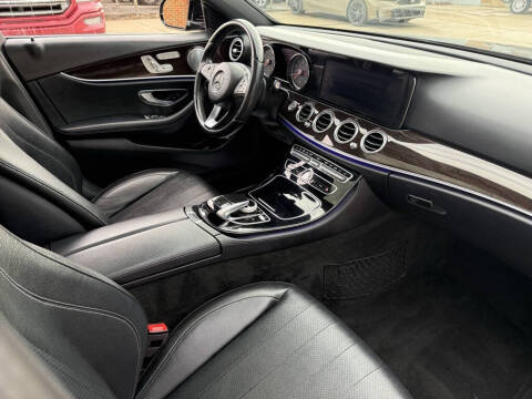 2017 Mercedes-Benz E-Class E 300 4MATIC