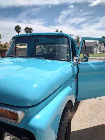 1965 Ford F-100