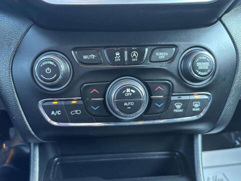 2019 Jeep Cherokee Trailhawk