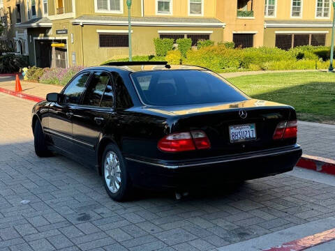 2000 Mercedes-Benz E-Class E 320