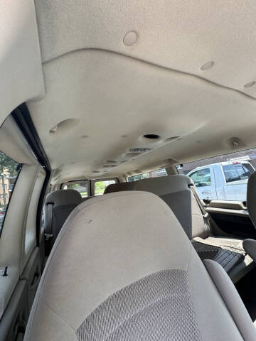 2006 Ford E-Series E-350 SD