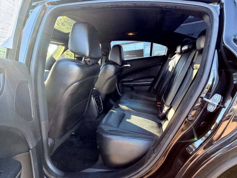 2016 Dodge Charger SXT