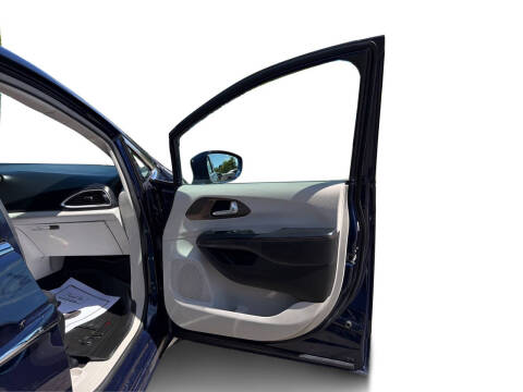 2019 Chrysler Pacifica Touring L