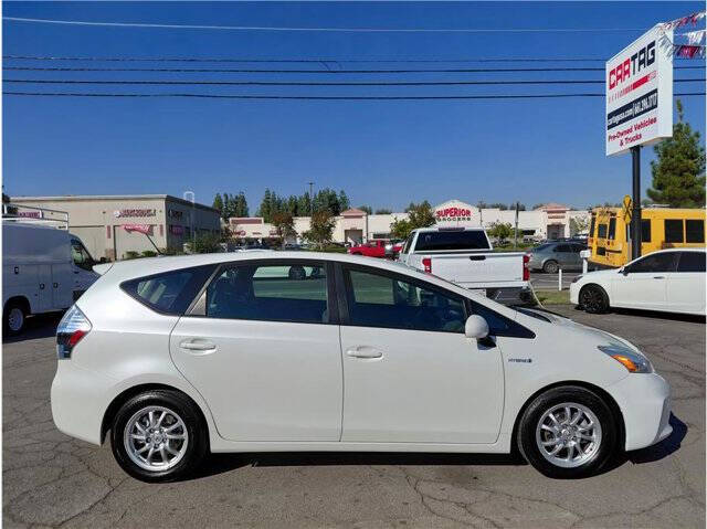 2014 Toyota Prius v