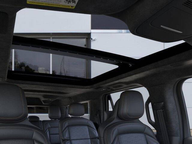 2025 Lincoln Navigator L Black Label