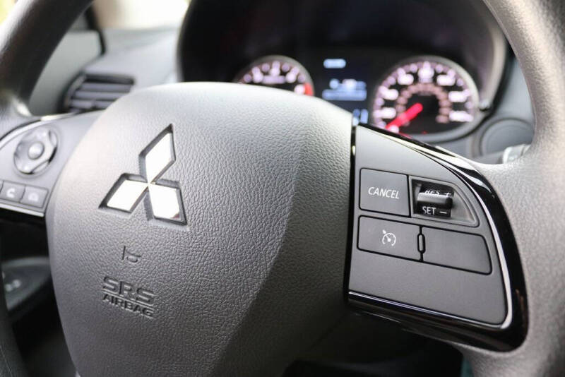 2025 Mitsubishi Eclipse Cross ES