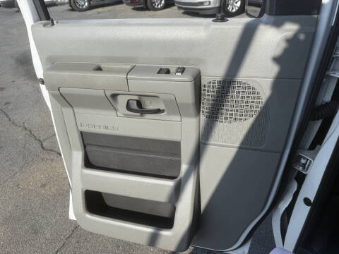 2014 Ford E-Series E-150