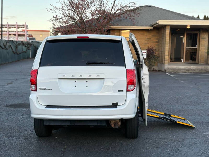 2012 Dodge Grand Caravan SE