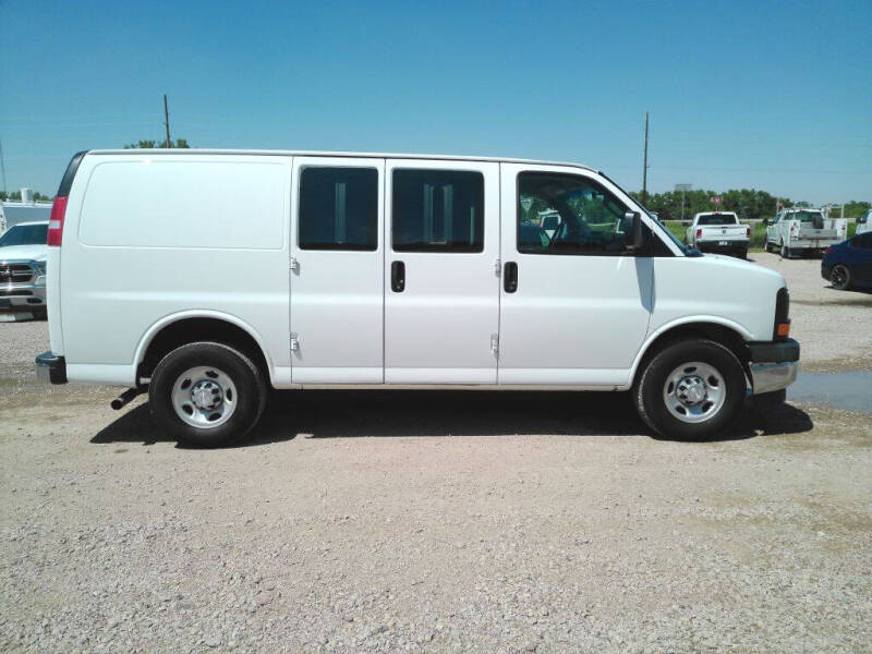 2017 Chevrolet Express 2500
