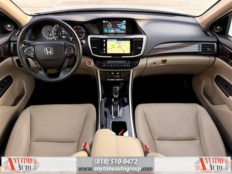 2017 Honda Accord EX-L w/Navi w/Honda Sensing