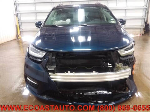 2021 Chrysler Pacifica Touring L