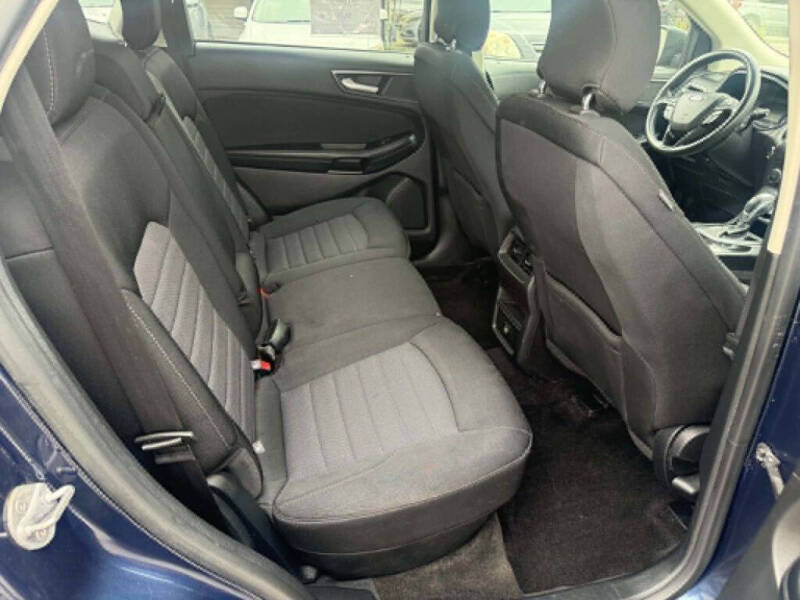 2017 Ford Edge SE