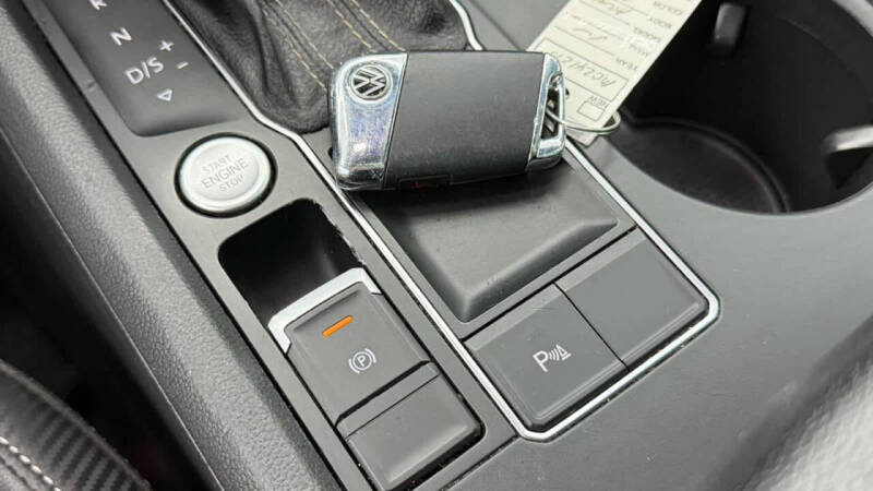 2021 Volkswagen Atlas Cross Sport V6 SE