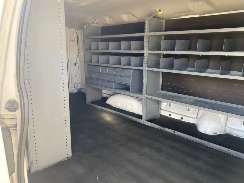 2014 Ford E-Series E-350 SD