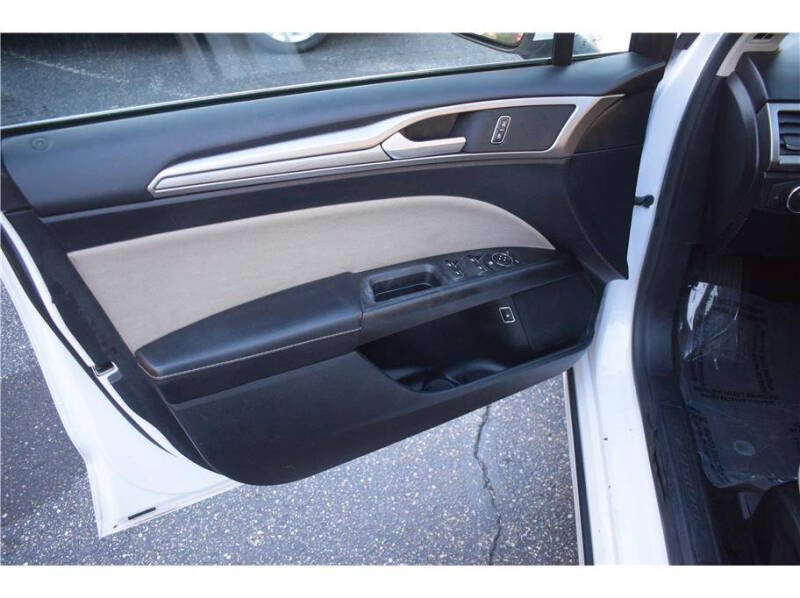 2017 Ford Fusion Hybrid S