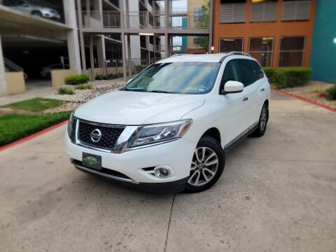 2014 Nissan Pathfinder for sale at Austin Auto Planet LLC in Austin TX
