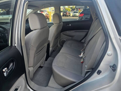 2015 Nissan Rogue Select S