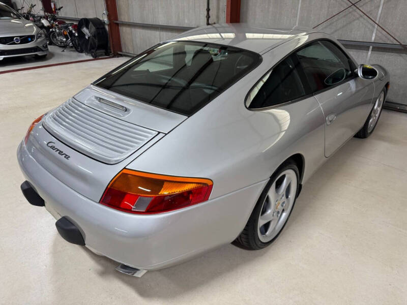 2000 Porsche 911 Carrera