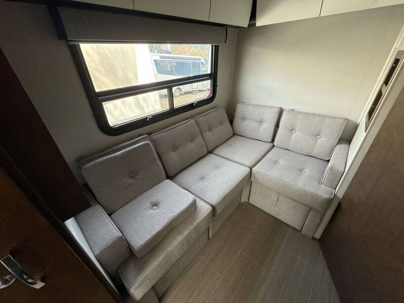 2017 Mercedes-Benz Sprinter