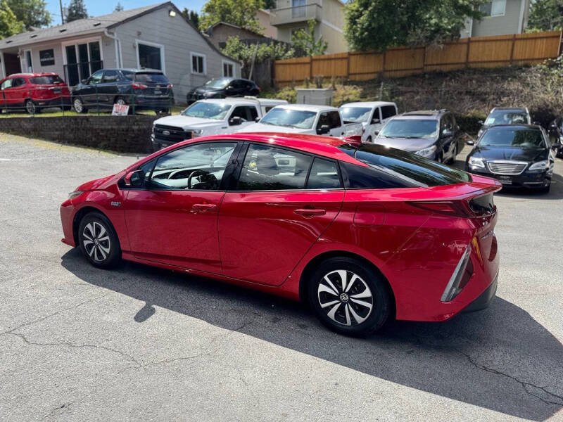 2018 Toyota Prius Prime Plus