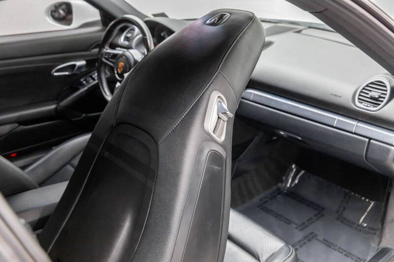 2018 Porsche 718 Cayman