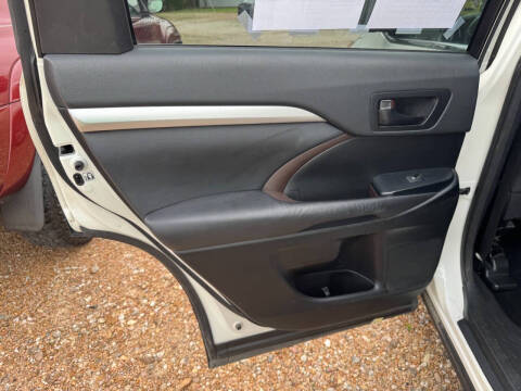 2015 Toyota Highlander LE Plus