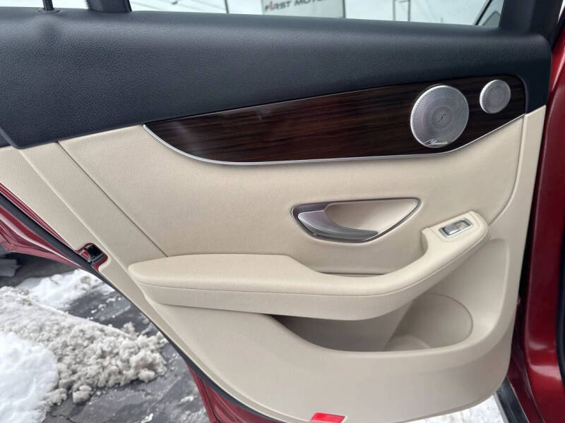 2017 Mercedes-Benz GLC GLC 300 4MATIC