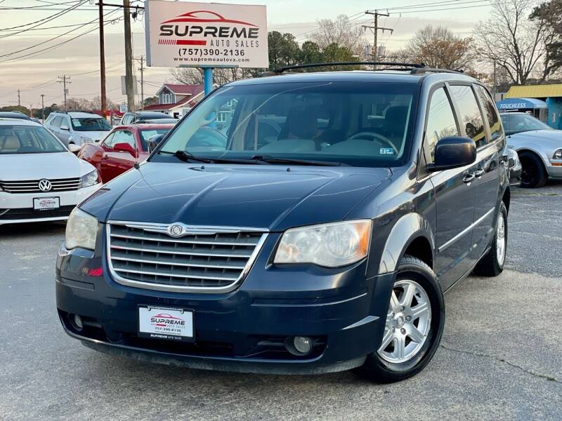 2009 Chrysler Town and Country for sale at Supreme Auto Sales in Chesapeake VA
