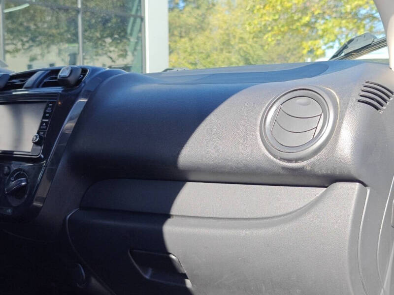 2018 Mitsubishi Mirage ES